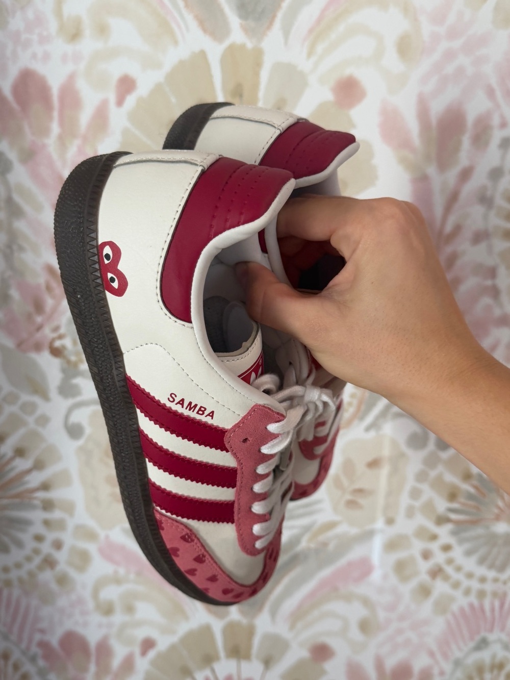 BRAND NEW Adidas Samba x Comme Des Garcons Size 8 Women’s - Picture 3 of 7